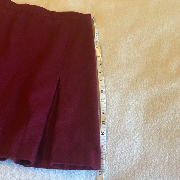 Le chateau made in Canada mini skirt - Picture 9 of 10